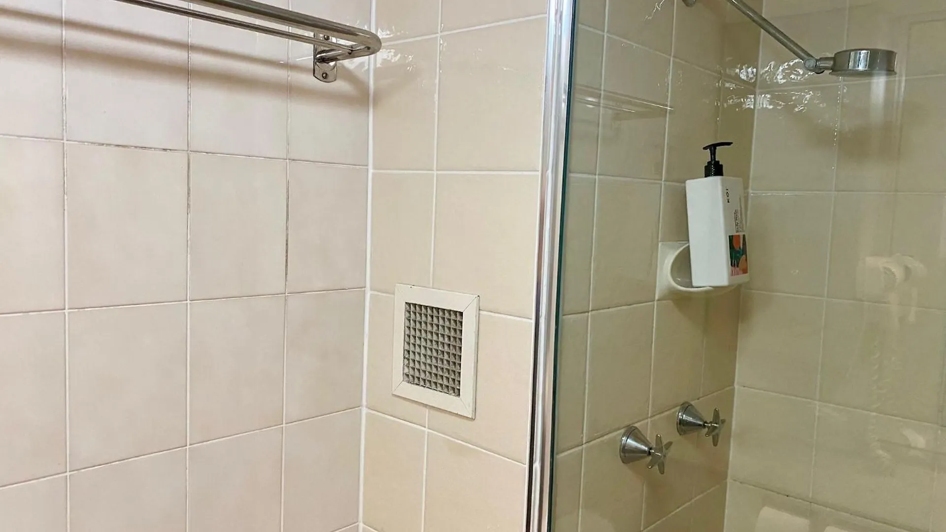 דירות טאונסביל Waterfront Self-Contained Sanctuary